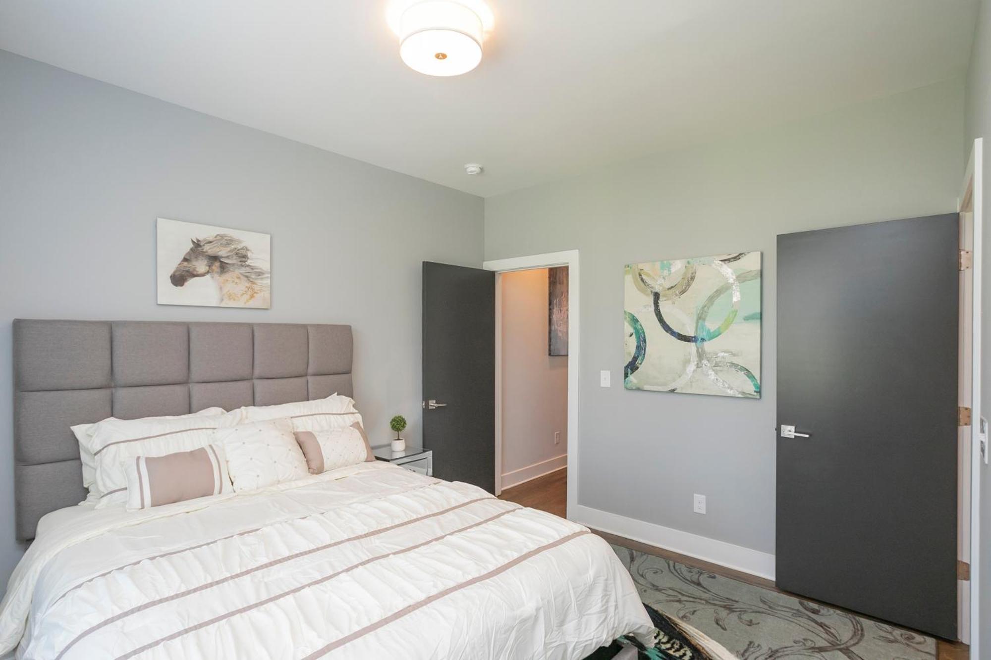 Luxury Townhome Skyline Views Mins To Dt Nashville Exterior photo